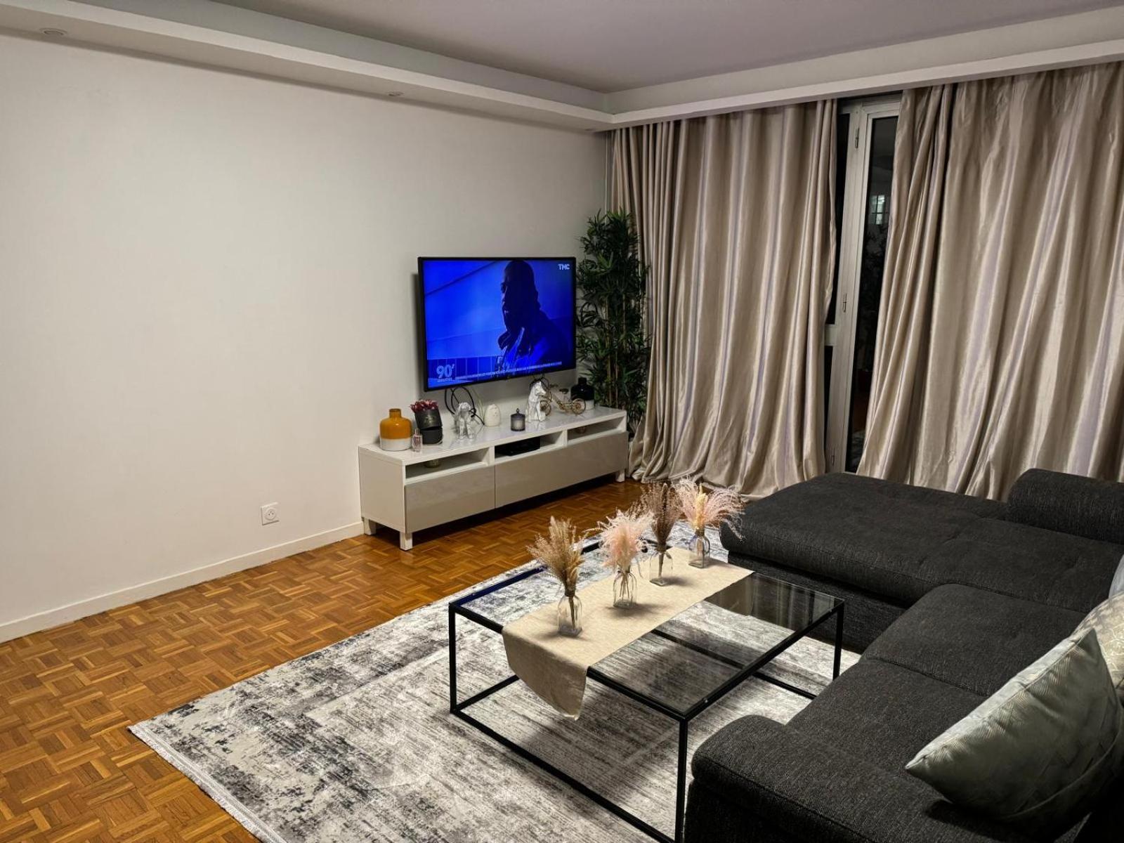 Appartement - La Defense Puteaux Exterior photo